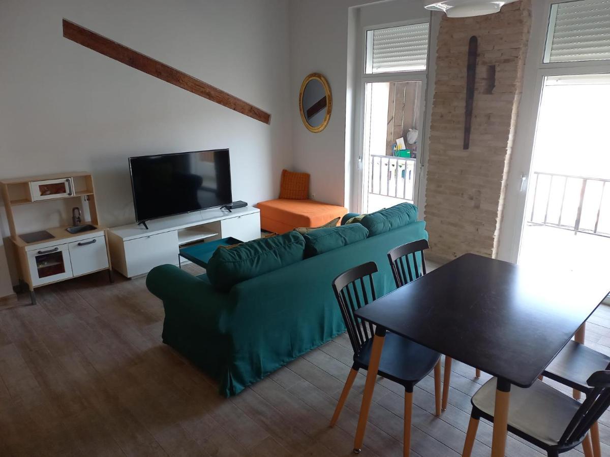 Traditional Valencian Townhouse In Catarroja Apartment Bagian luar foto