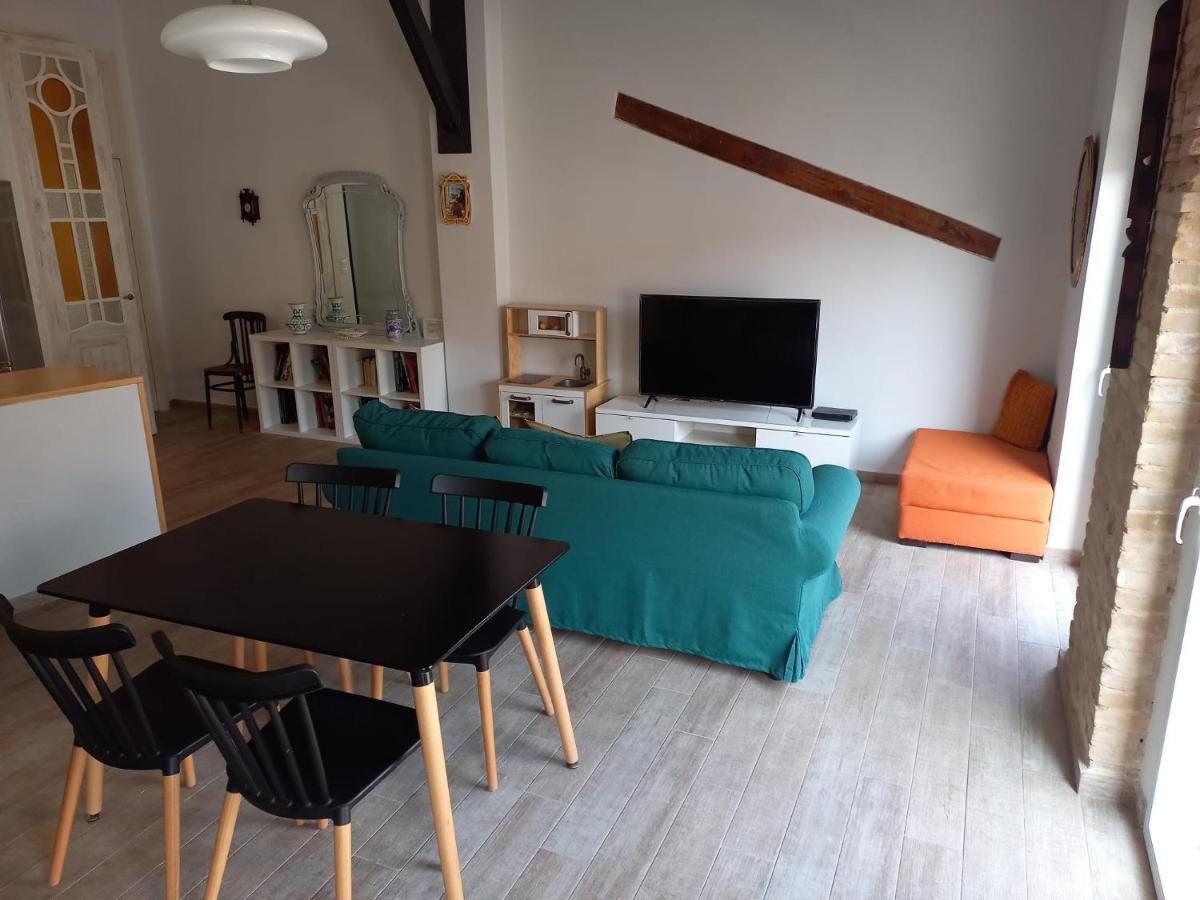 Traditional Valencian Townhouse In Catarroja Apartment Bagian luar foto